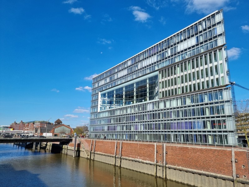GS Hamburg von außen 