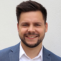 Jan-Philipp Bincyk, Consultant bei adesso